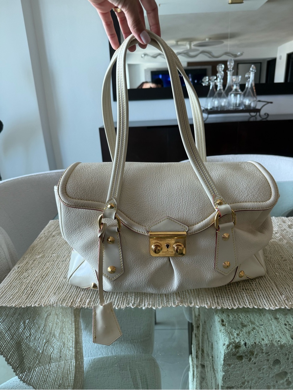 Louis Vuitton White Suhali Leather L'Absolu De Voyage Bag